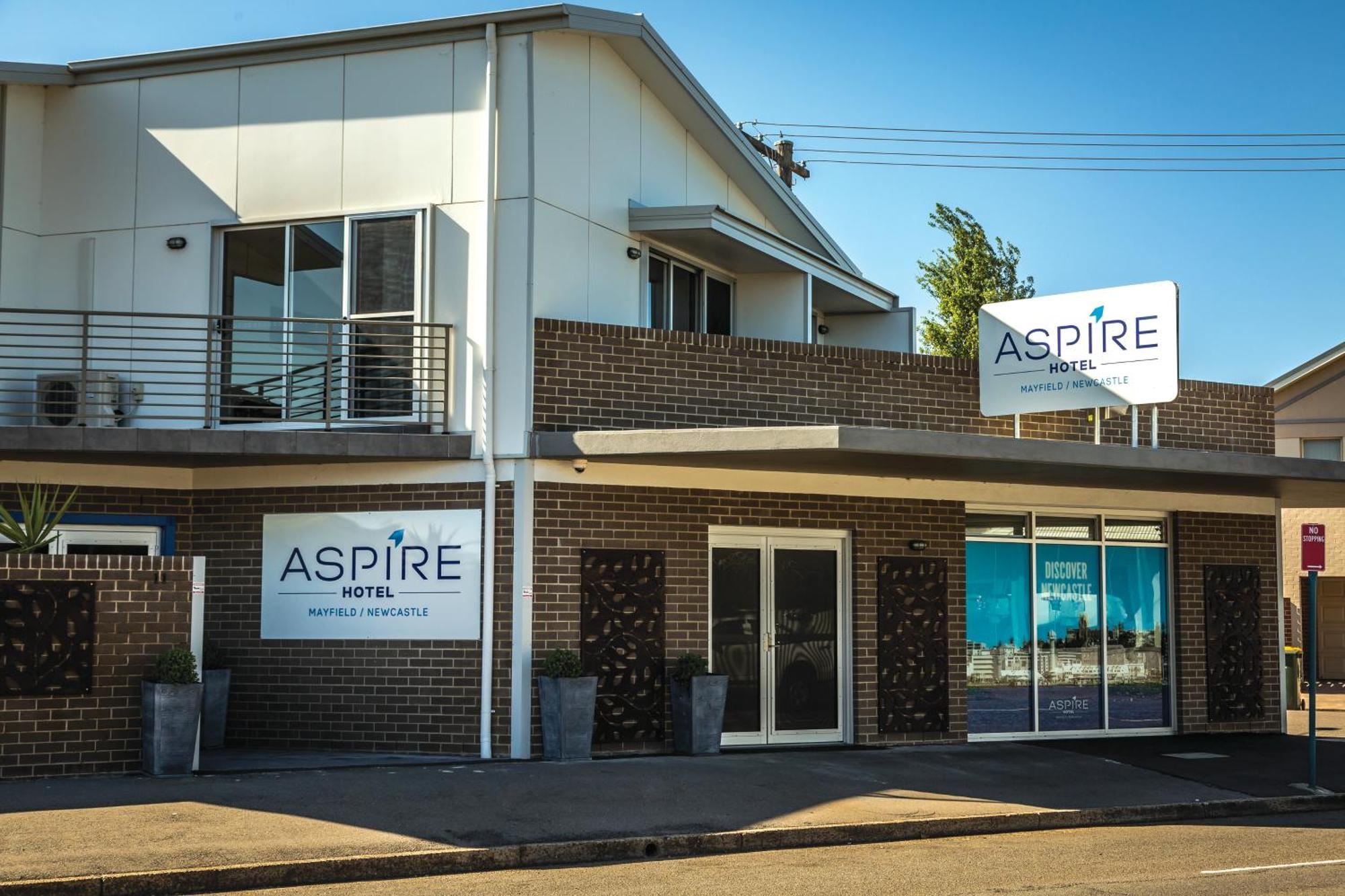 Отель Aspire Ньюкасл Экстерьер фото